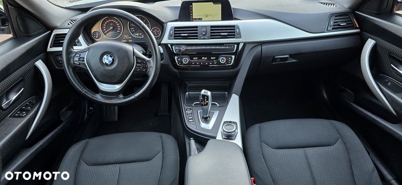 BMW 3GT 318d Sport Line - 8