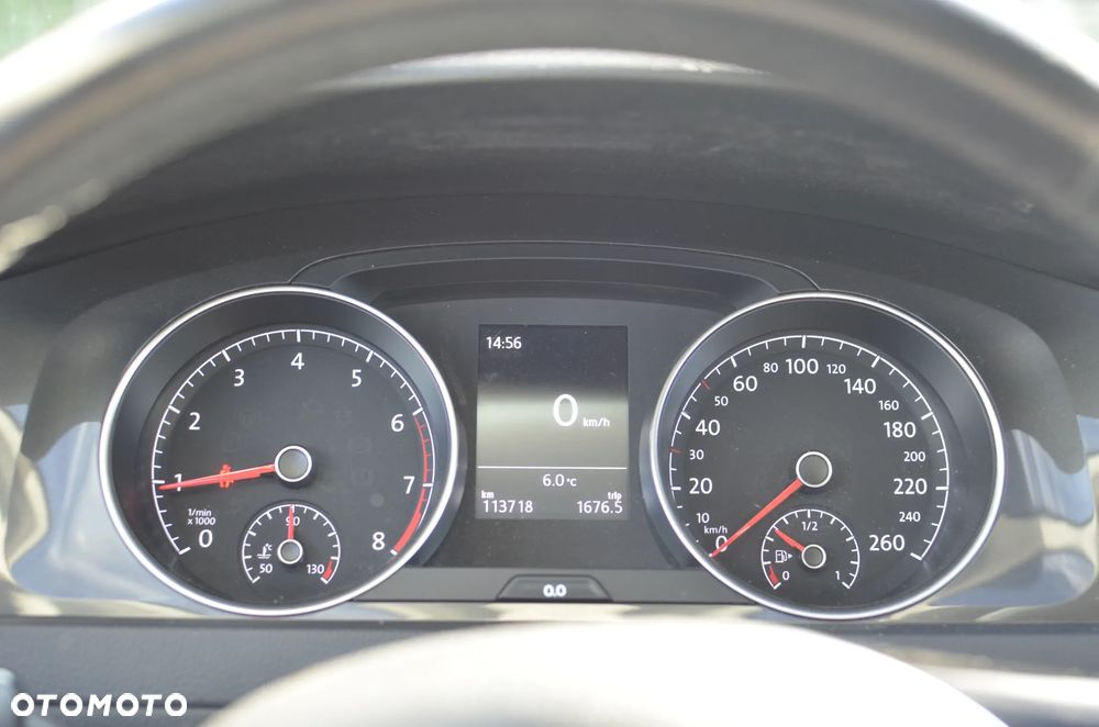 Volkswagen Golf - 15