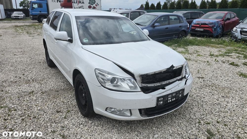 Skoda Octavia 2.0 TDI DPF Elegance - 5