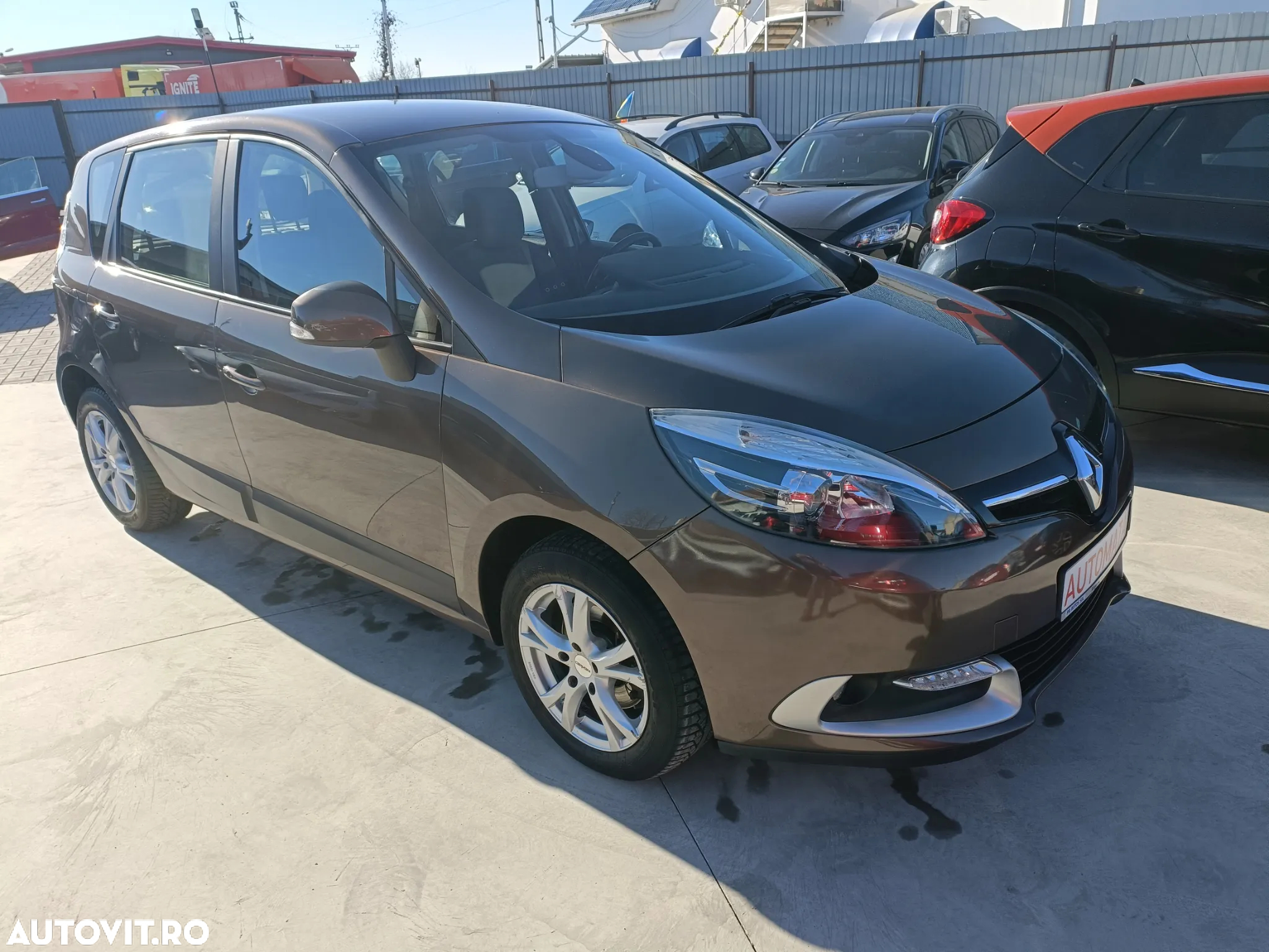 Renault Scenic dCi 110 EDC LIMITED - 11