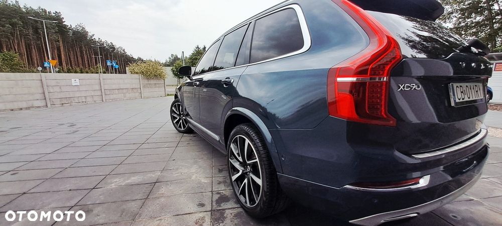 Volvo XC 90 - 3