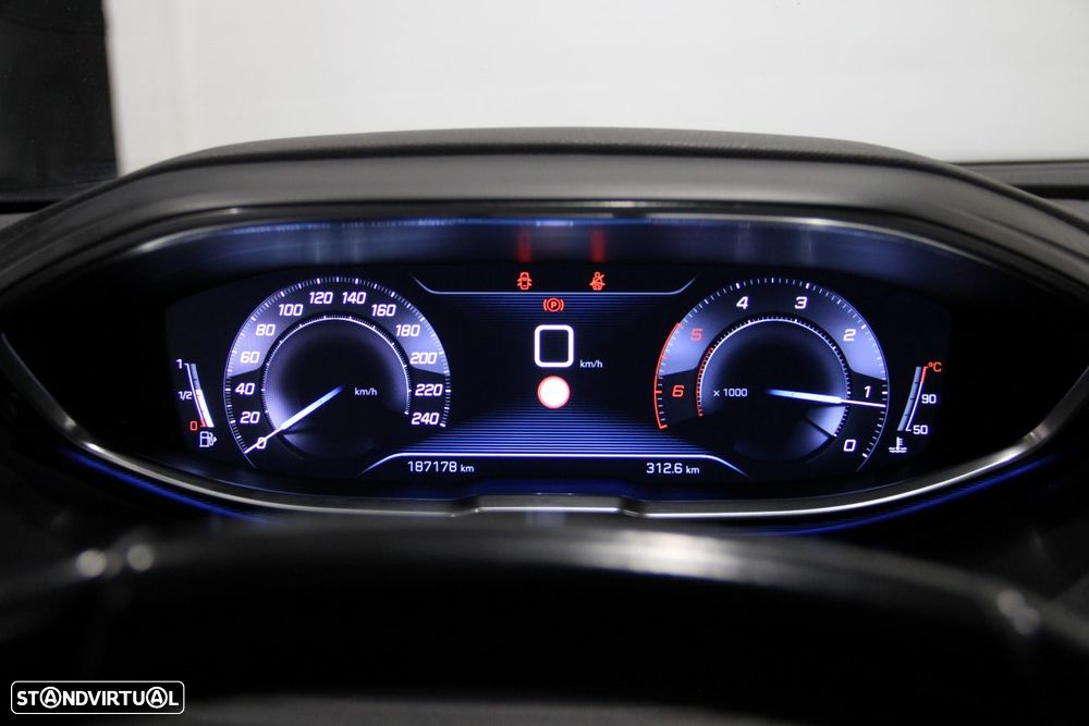 Peugeot 5008 BlueHDI 130 Allure Pack - 18