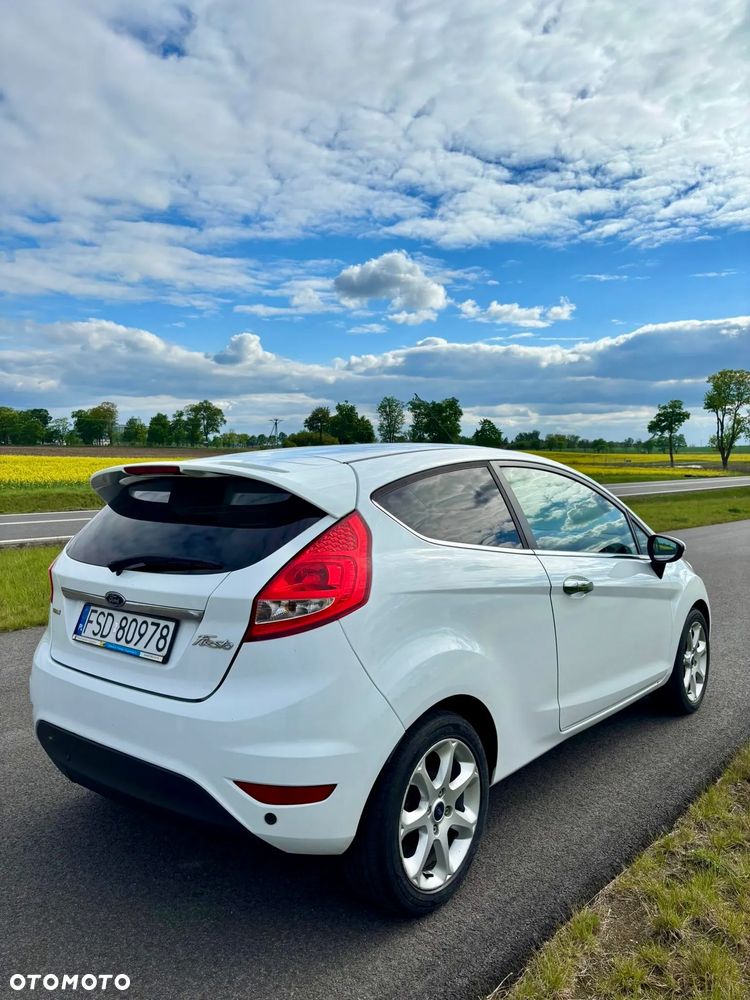 Ford Fiesta 1.6 TDCi Titanium - 2