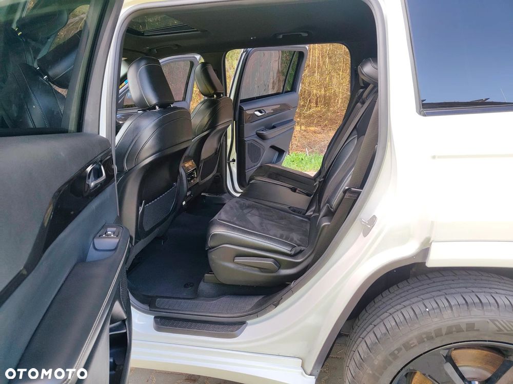 Jeep Grand Cherokee - 14