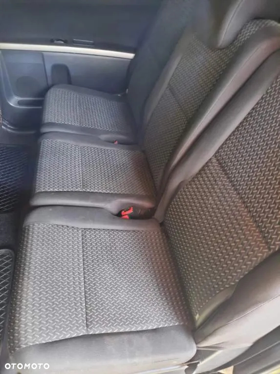 Toyota Corolla Verso 1.8 Prestige + 7os - 9