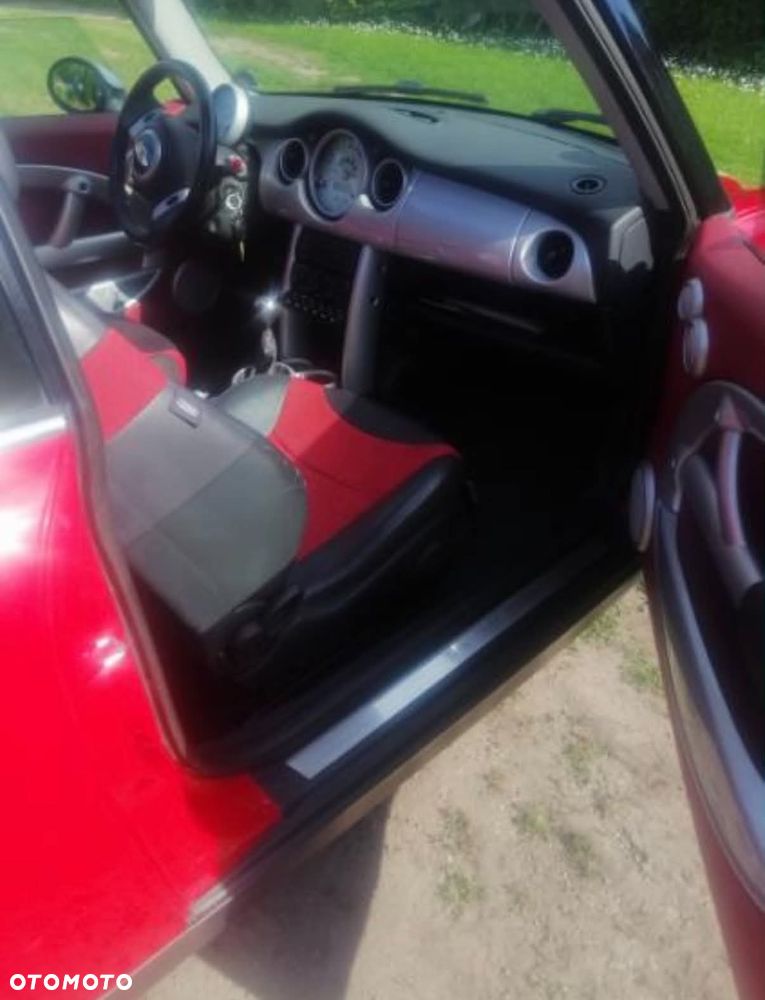 MINI Cooper Standard - 11