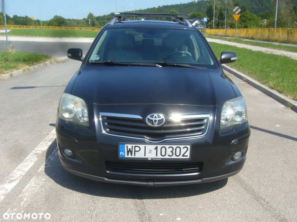 Toyota Avensis 2.2 D-4D Prestige - 12