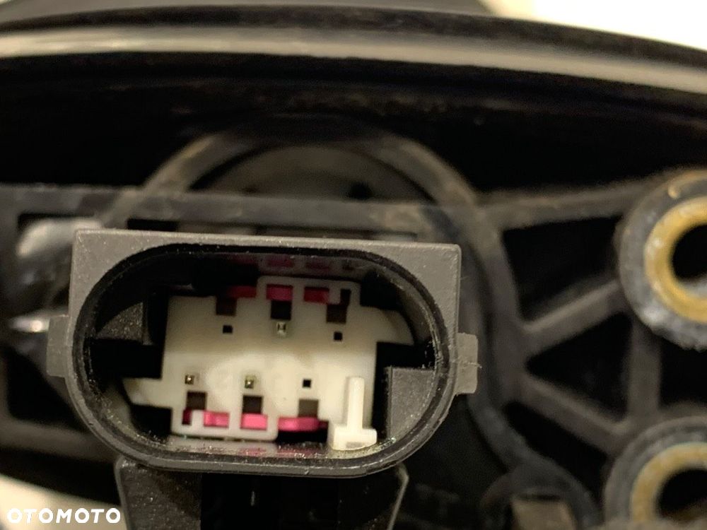 LUSTERKO PRAWY  MINI MINI (R50, R53) 2001 - 2006 Cooper 85 kW [116 KM] benzyna 2001 - 2006 - 6