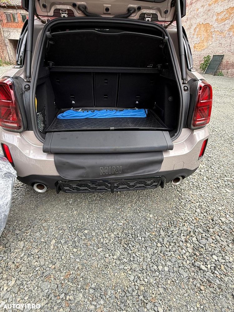 Mini Countryman JCW ALL4 - 13