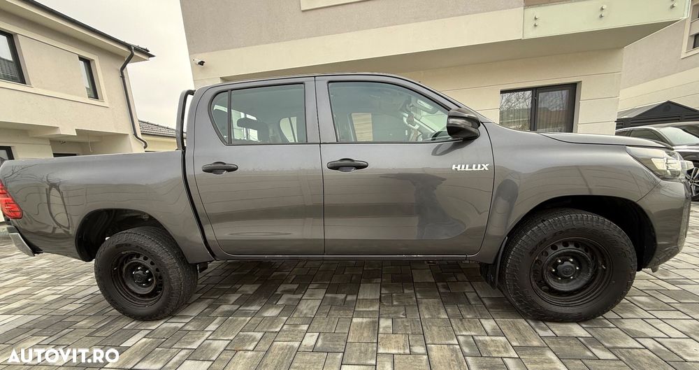 Toyota Hilux 4x4 Double Cab Comfort - 16