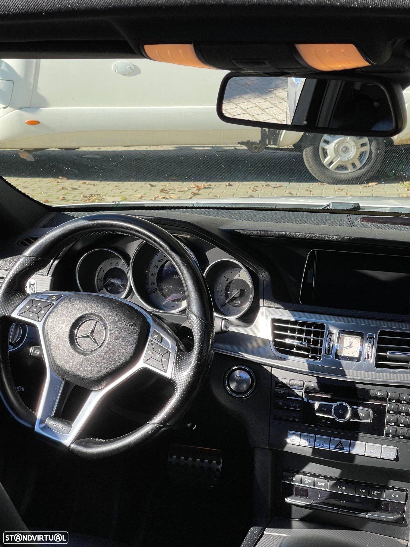 Mercedes-Benz E 300 - 12