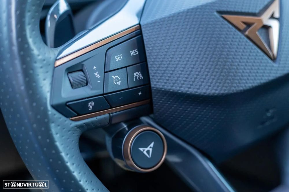 Cupra Formentor 1.4 e-Hybrid DSG VZ - 15