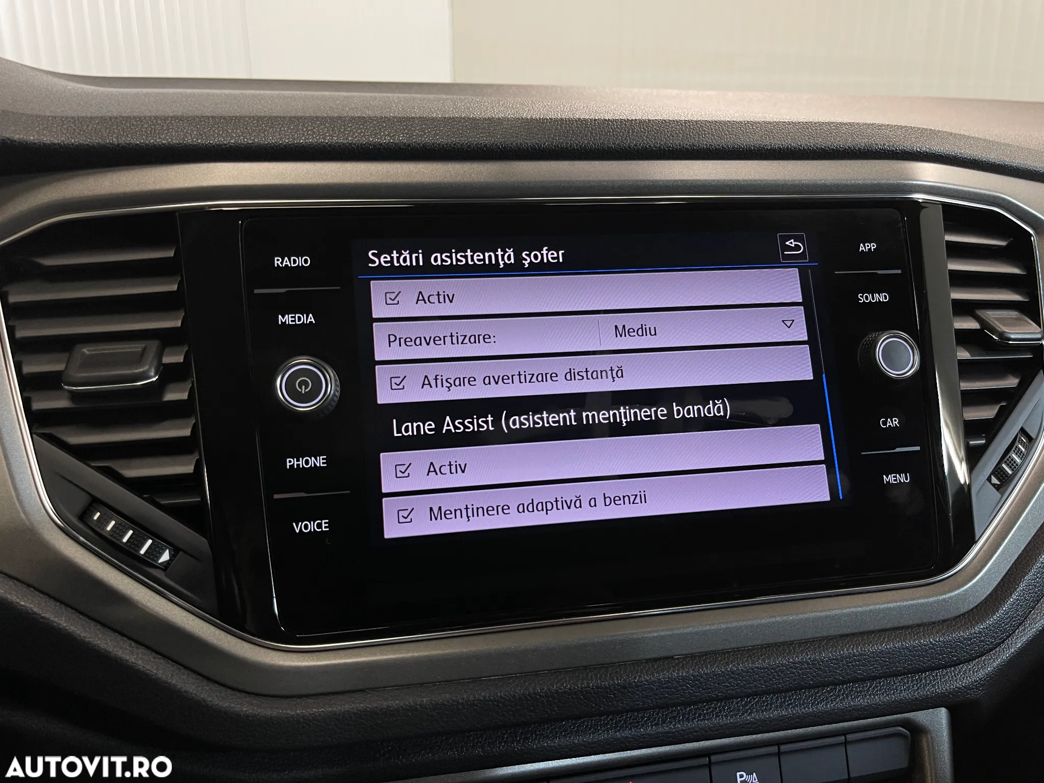 Volkswagen T-ROC 1.0 TSI Design - 15