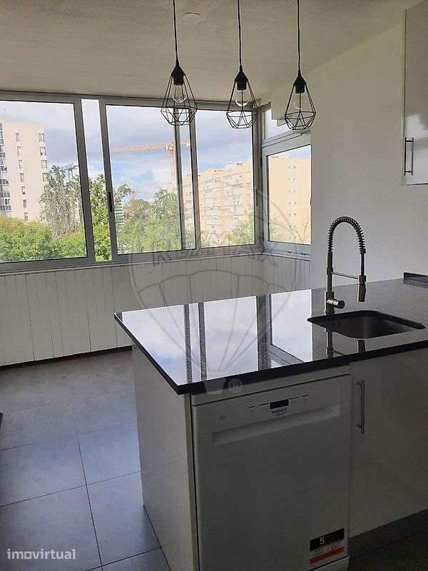 Apartamento T2 para arrendamento - Grande imagem: 3/25