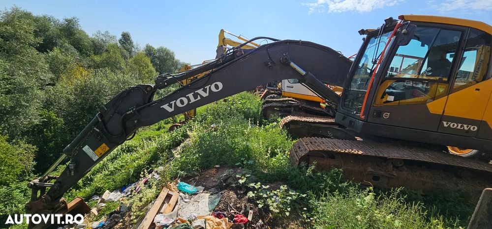 Excavator pe șenile Volvo EC 220 - 9