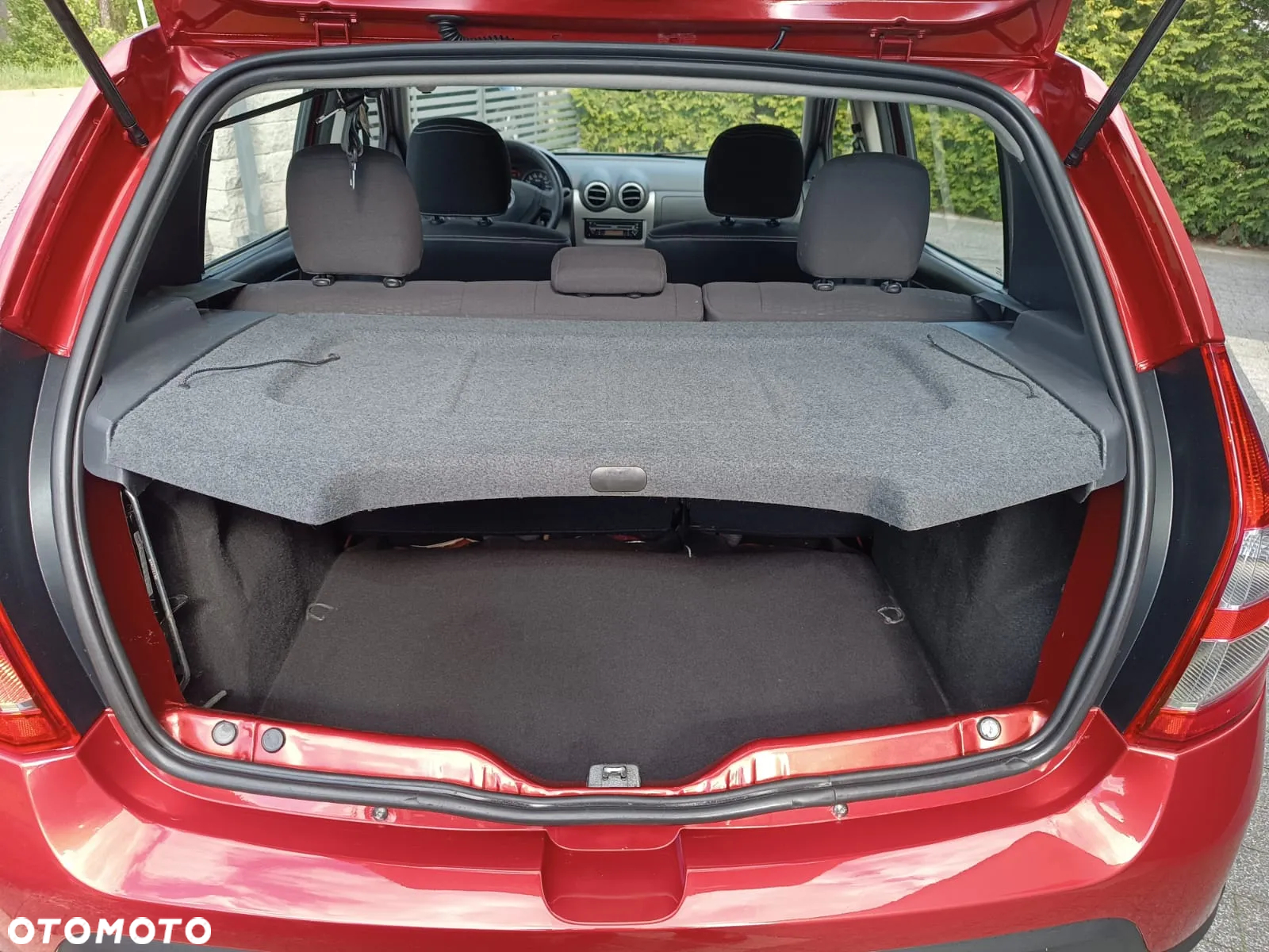 Dacia Sandero Stepway 1.6 - 18