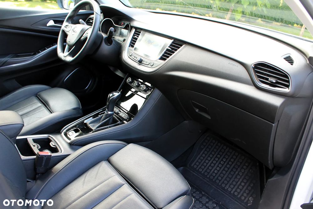 Opel Grandland X 2.0 D Start/Stop Automatik Business Innovation - 9