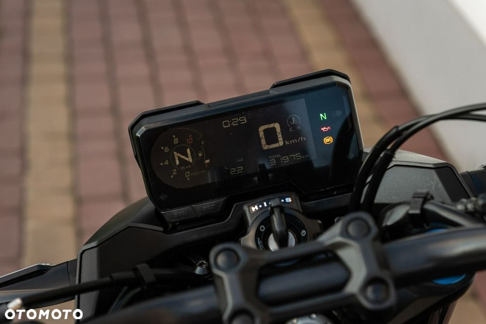 Honda CB - 7