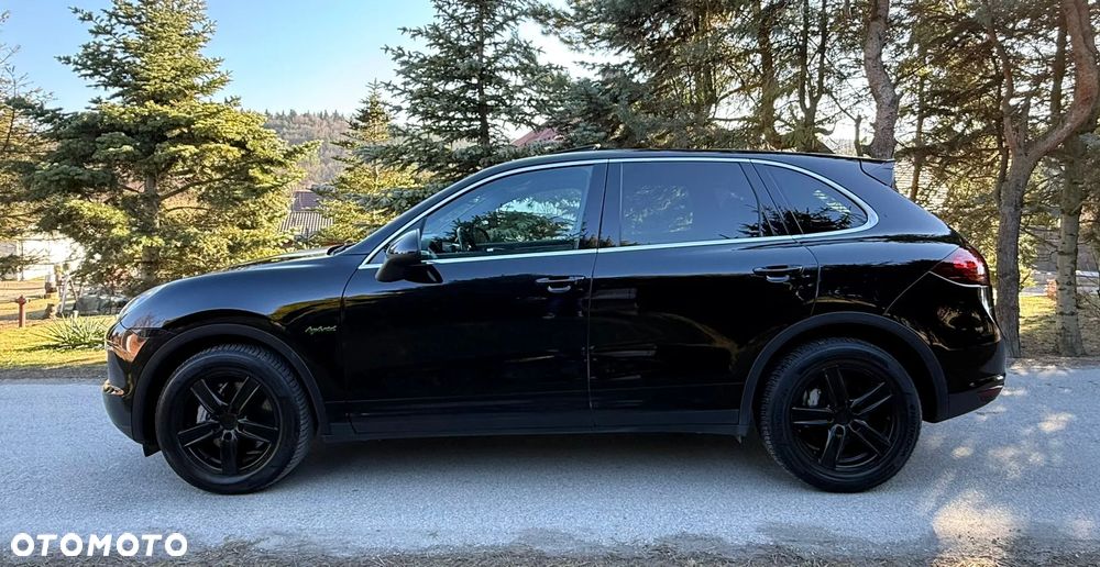 Porsche Cayenne S Hybrid - 11