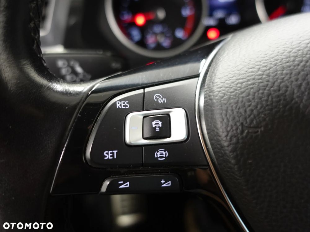 Volkswagen Tiguan 2.0 TDI BMT SCR JOIN - 36