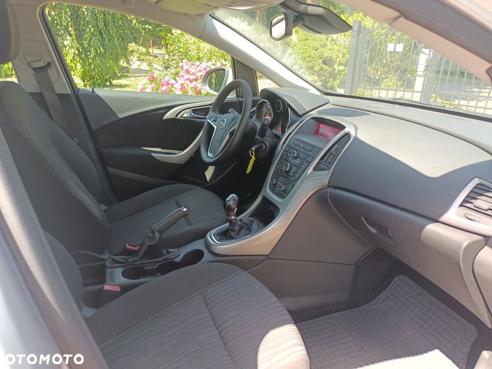 Opel Astra - 13
