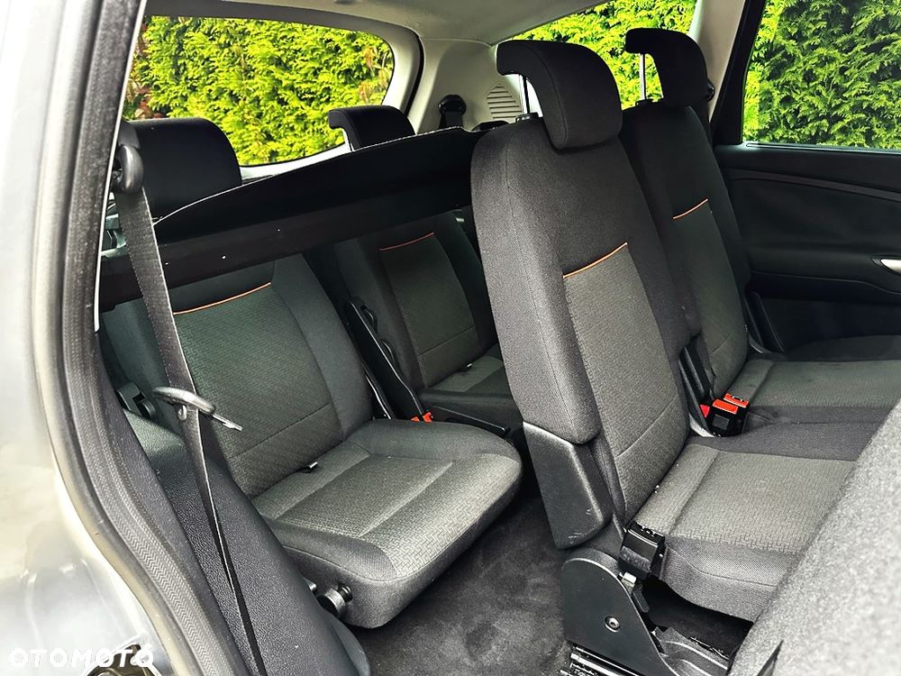 Ford S-Max 2.0 Titanium - 8