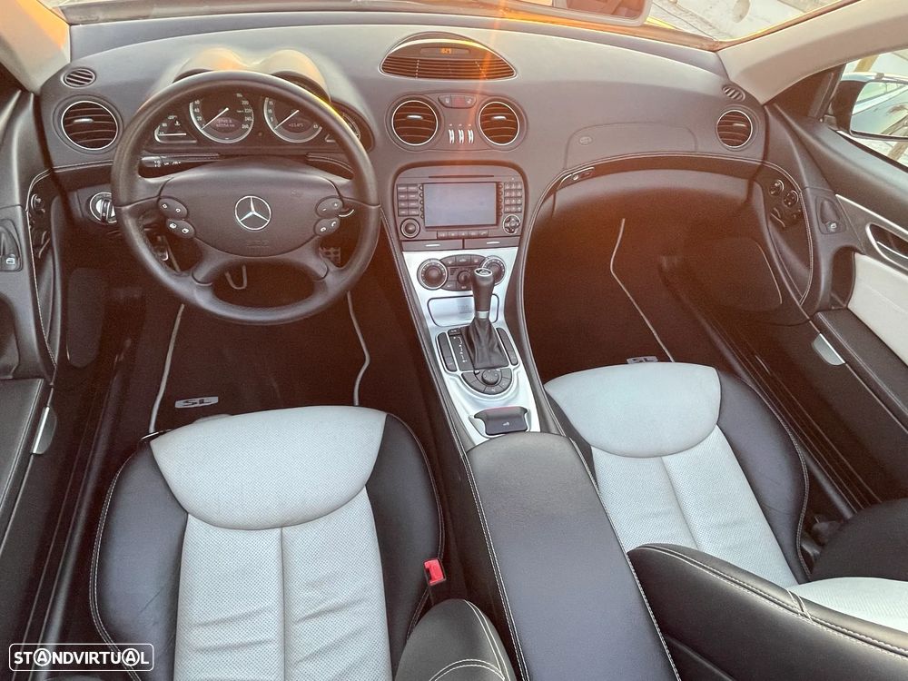 Mercedes-Benz SL 350 - 23