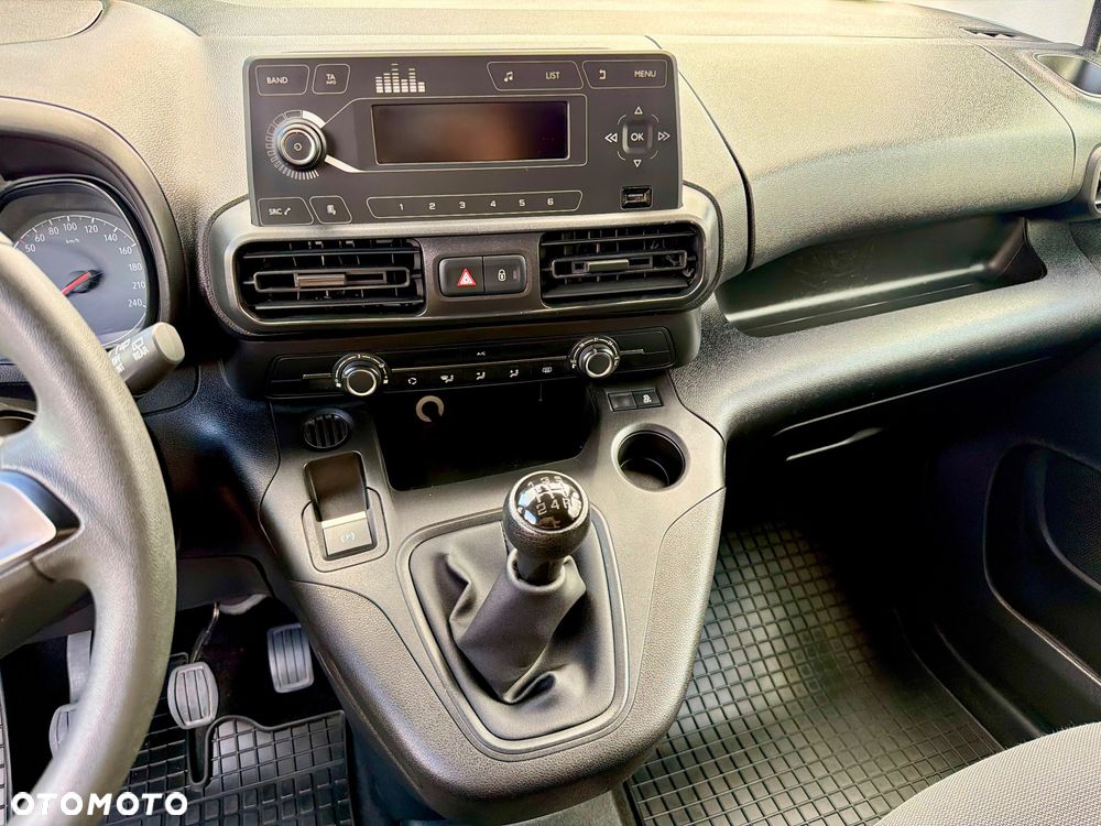 Opel Combo - 23