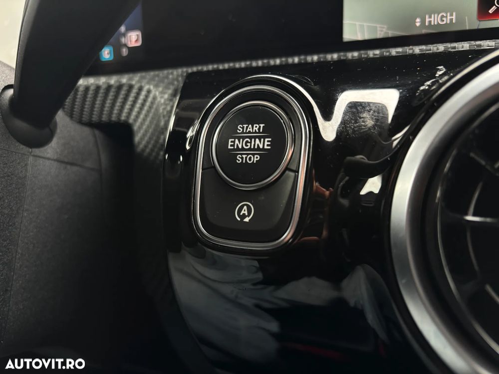 Mercedes-Benz A 200 7G-DCT Style - 26