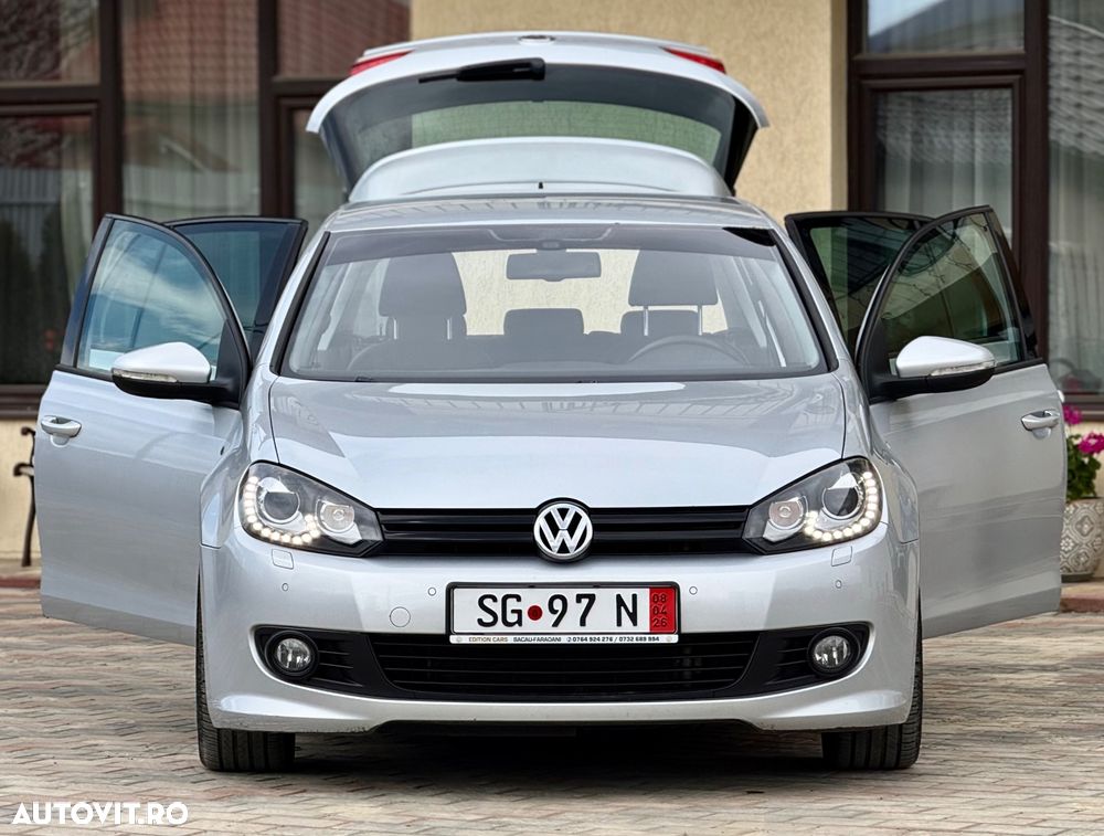 Volkswagen Golf 1.6 TDI DPF Exclusive - 25