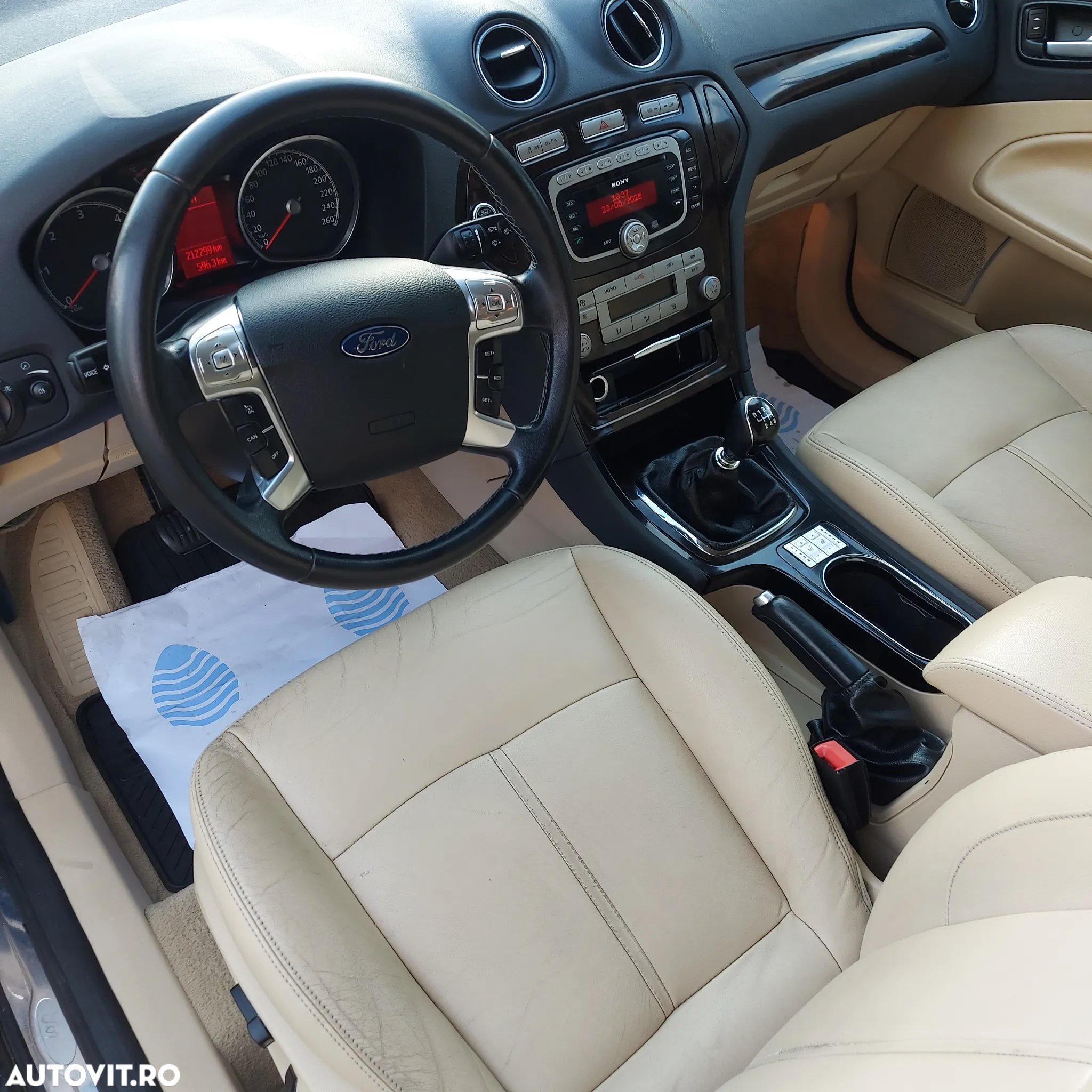 Ford Mondeo - 7