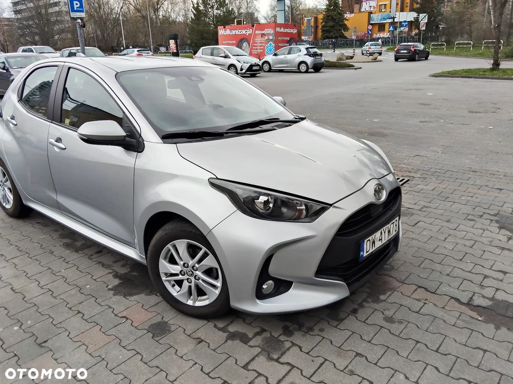 Toyota Yaris 1.5 Comfort - 2
