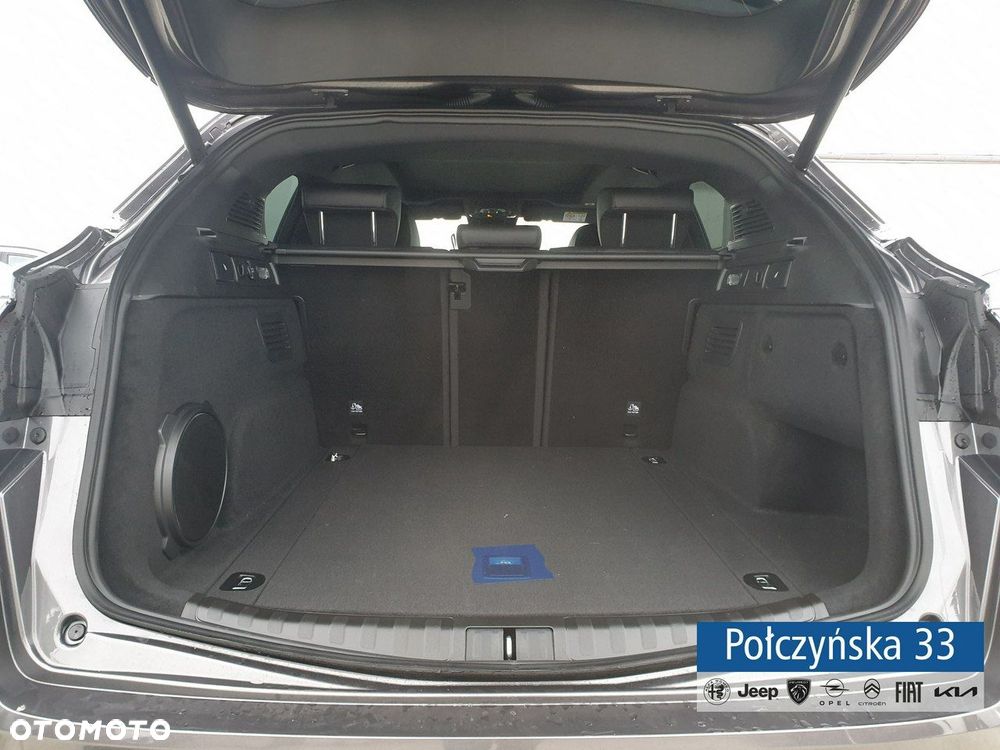 Alfa Romeo Stelvio - 11