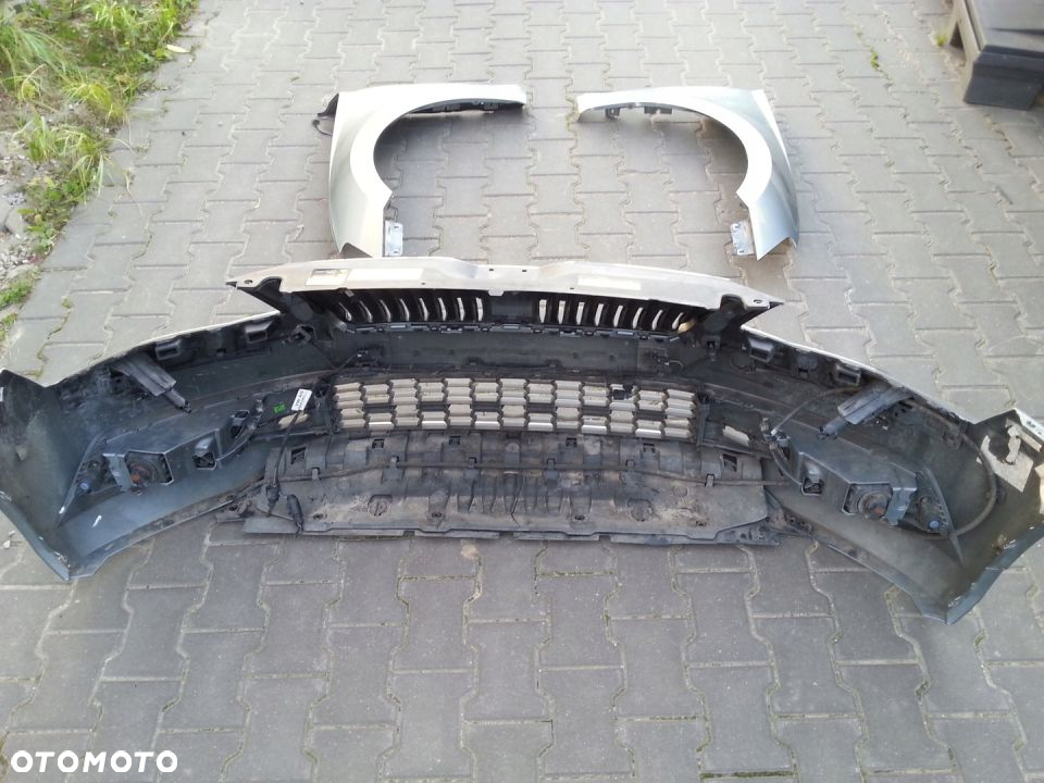 ZDERZAK PAS PR CHŁODNICA SUPERB III LF7M KAROSERIA - 11