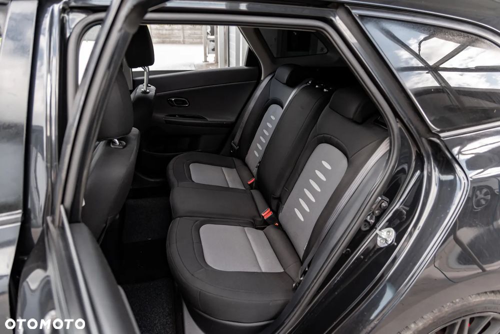 Kia Ceed 1.6 CRDi 128 Platinum Edition - 18