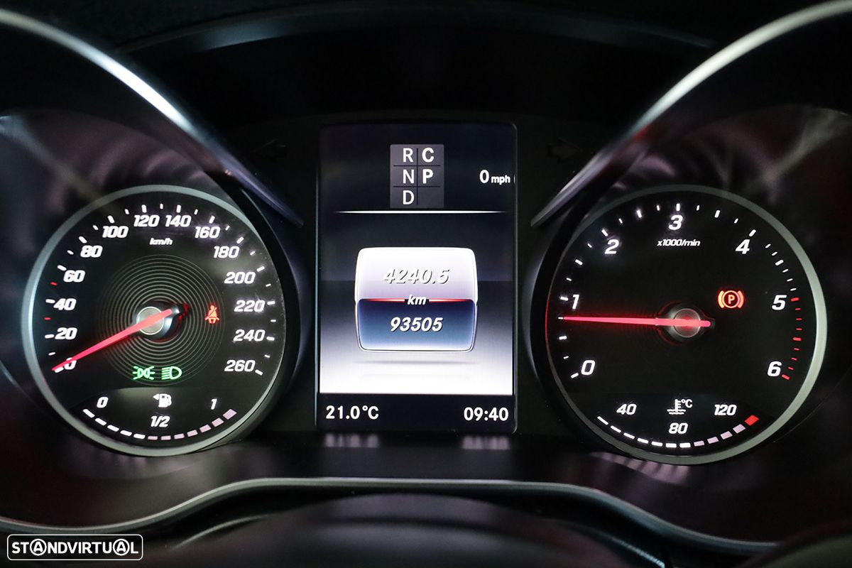 Mercedes-Benz V 250 d Longo Avantgarde - 17