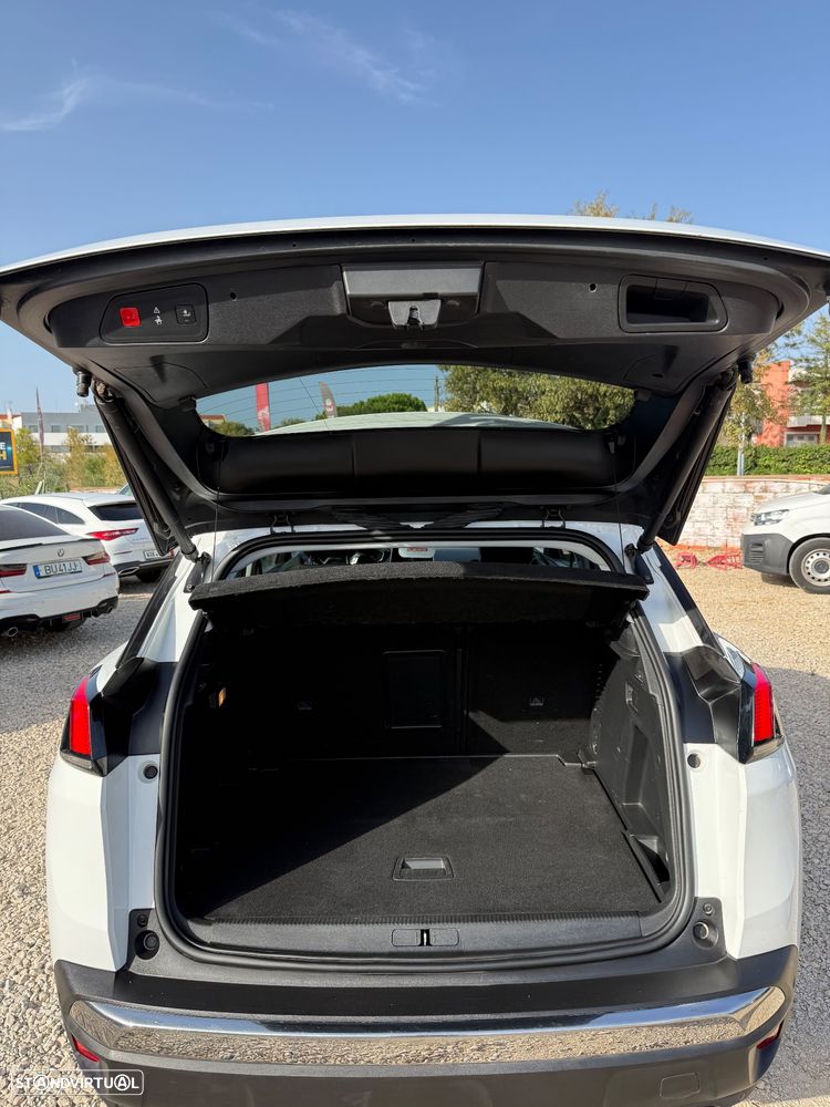 Peugeot 3008 PureTech 130 Stop & Start GPF Allure - 9