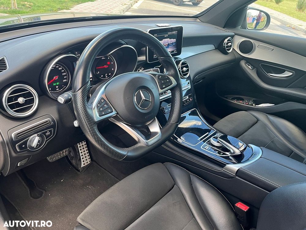 Mercedes-Benz GLC 220 d 4MATIC 9G-TRONIC - 11