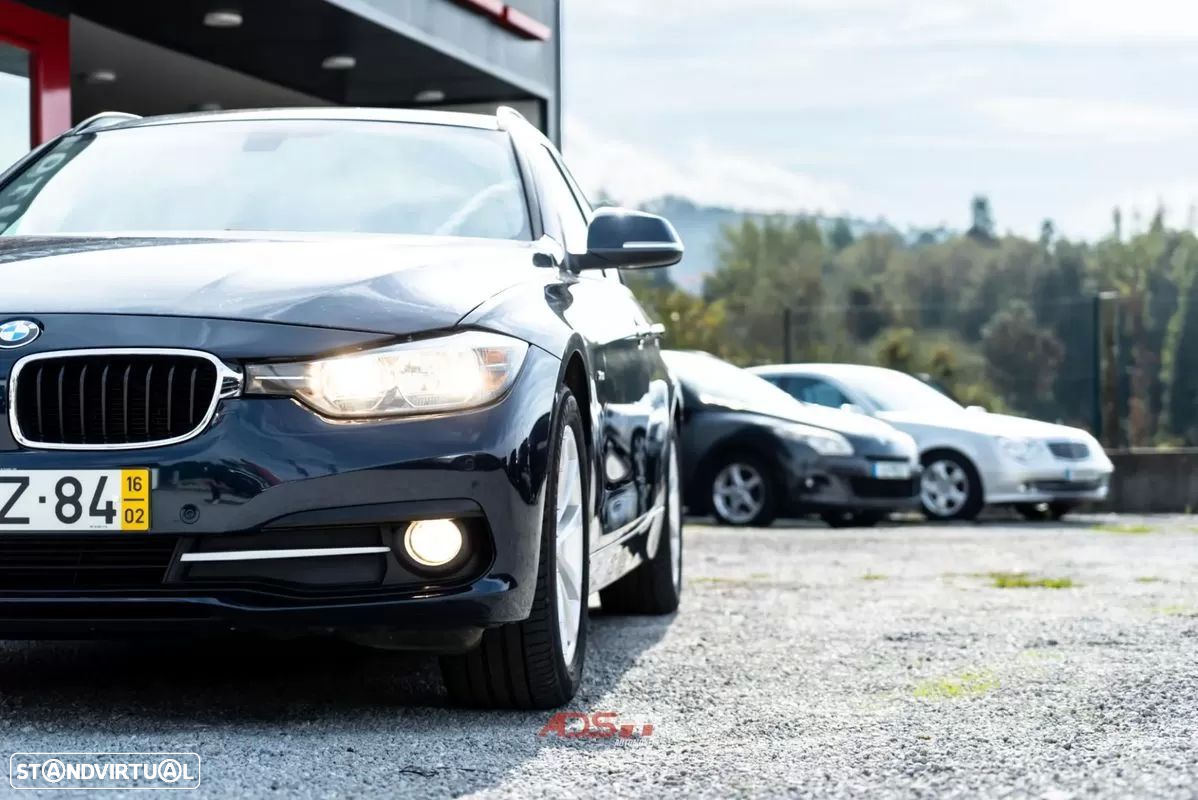 BMW 318 d Touring Line Sport - 3