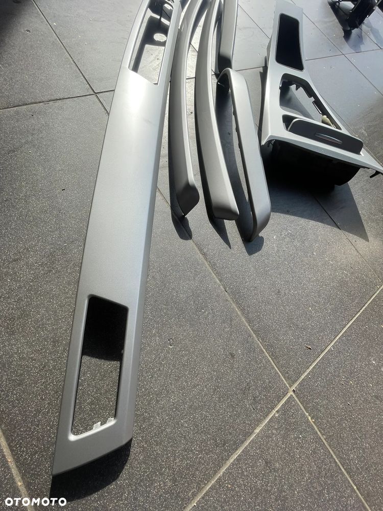 Bmw E90 Dekory srebrne - 4
