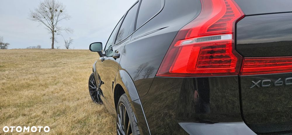 Volvo XC 60 T8 AWD Recharge Geartronic Inscription - 26