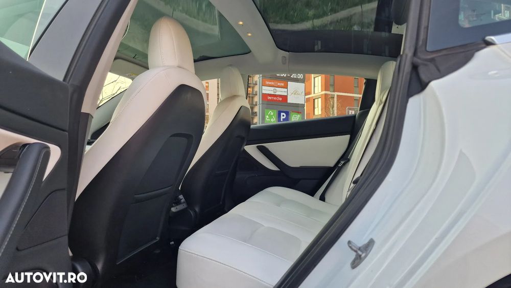 Tesla Model 3 Standard Reichweite Plus Hinterradantrieb - 2