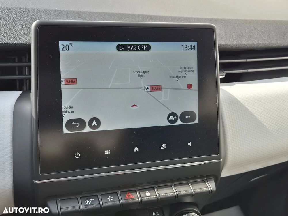 Renault Clio V TCe 90 Techno - 23