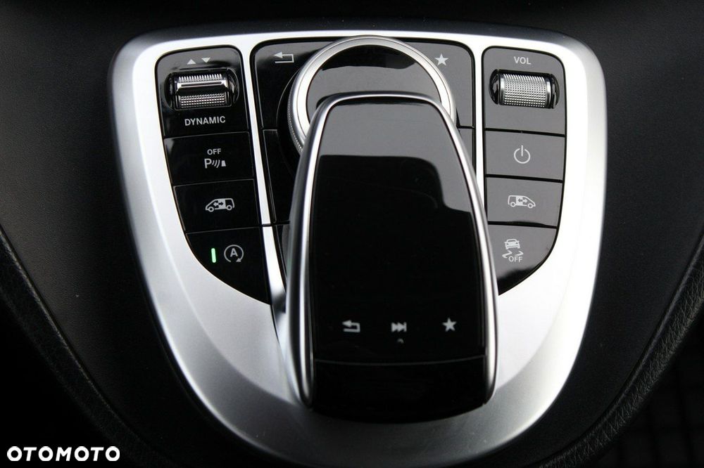 Mercedes-Benz Klasa V 300 d Avantgarde 9G-Tronic (d³ugi) - 29