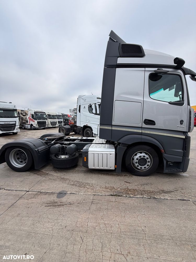 Mercedes-Benz Actros 1842 - 3