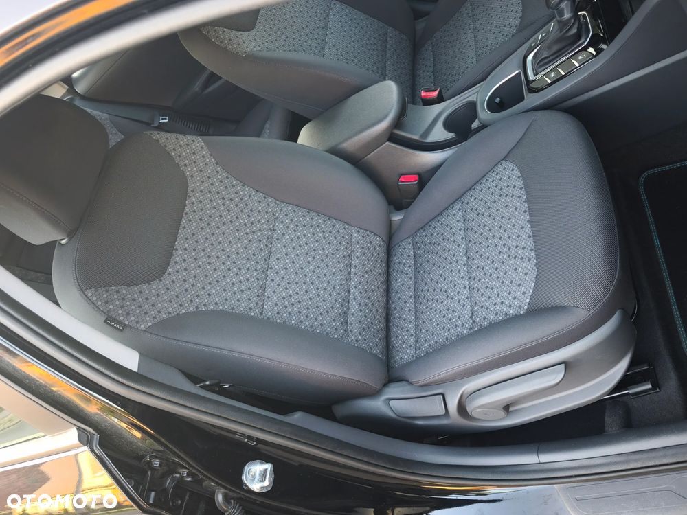 Hyundai IONIQ 1.6 GDI Style - 33