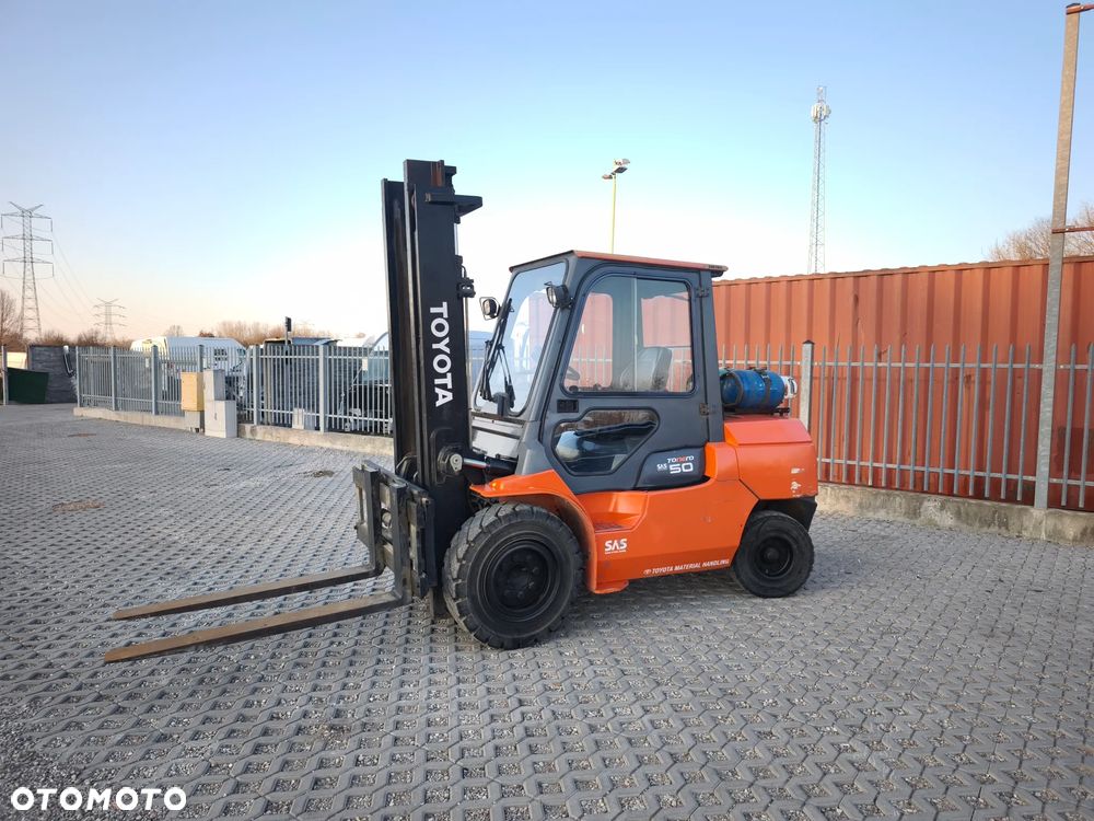 Toyota 5t V6 Vortec 02-7fg45 - 1