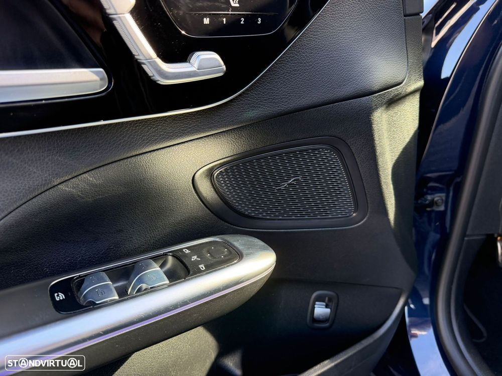 Mercedes-Benz C 300 d AMG Line - 37