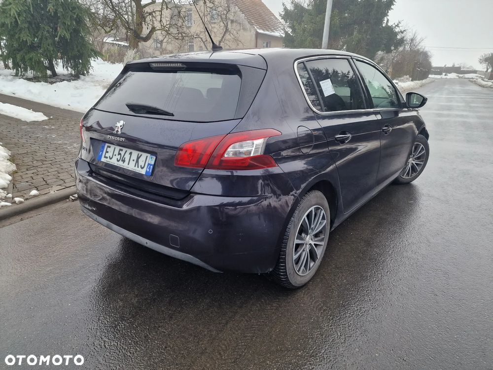 Peugeot 308 1.6 BlueHDi Style S&S - 6