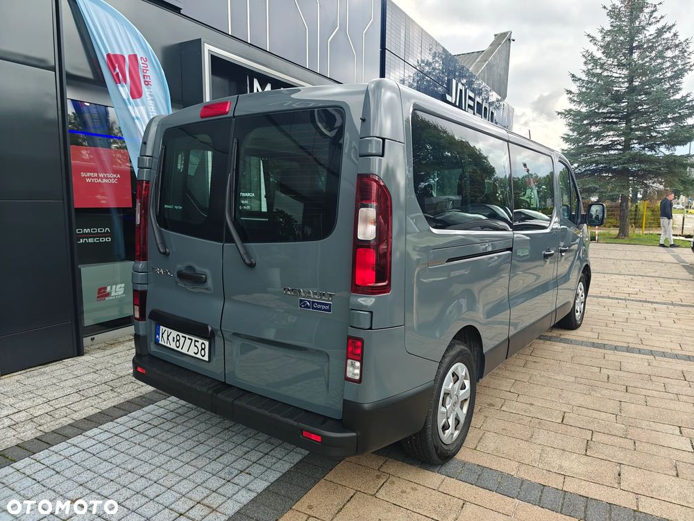 Renault Trafic 2.0 dCi - 4